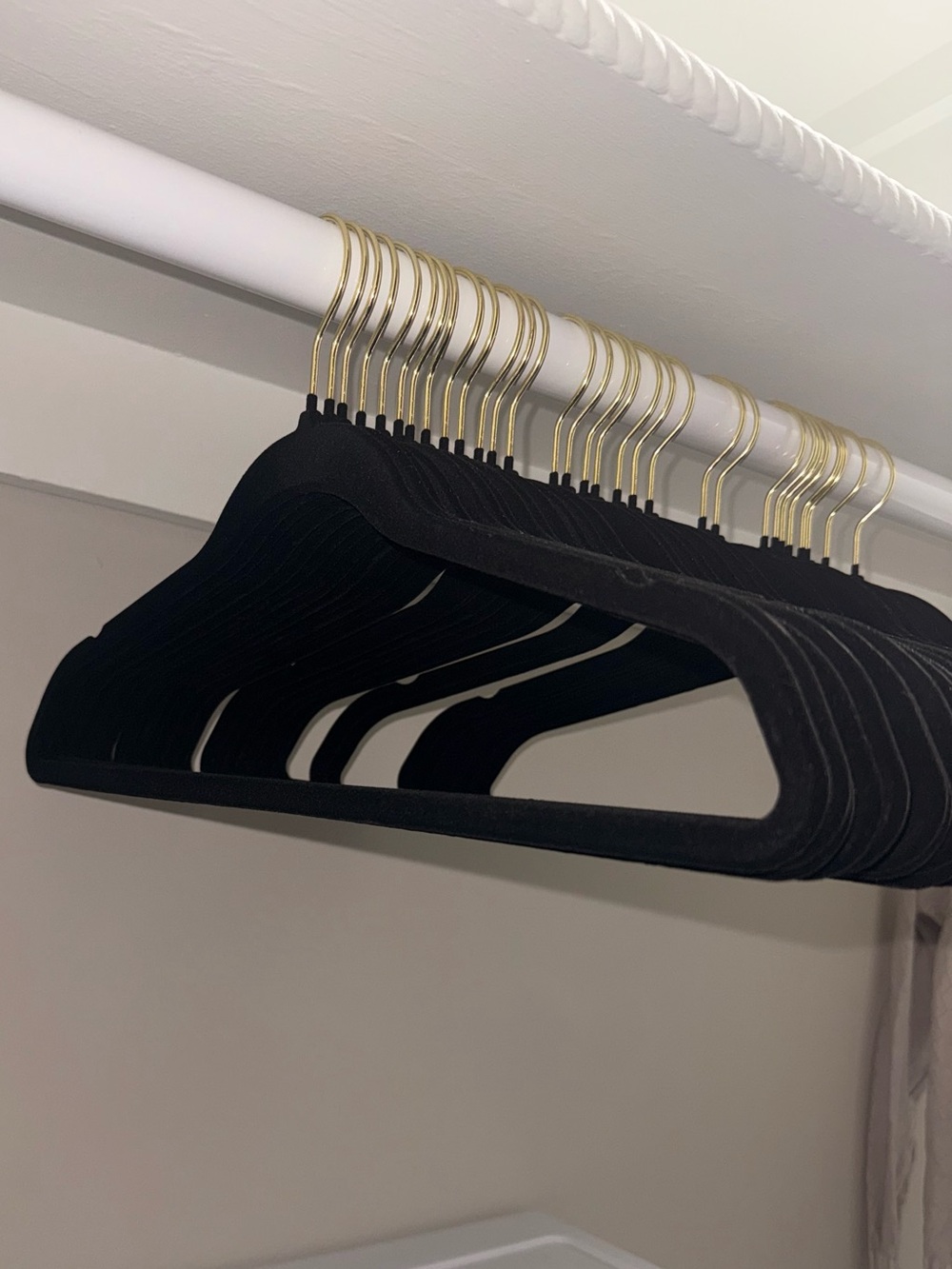 Black Velvet Non-Slip Clothing Hangers with Gold Hooks - set of 20
